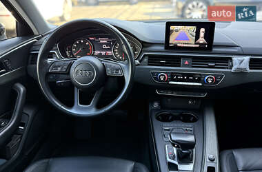 Седан Audi A4 2019 в 