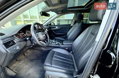 Седан Audi A4 2019 в 