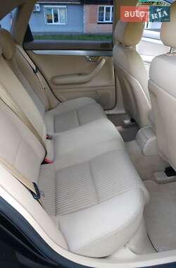 Седан Audi A4 2005 в 