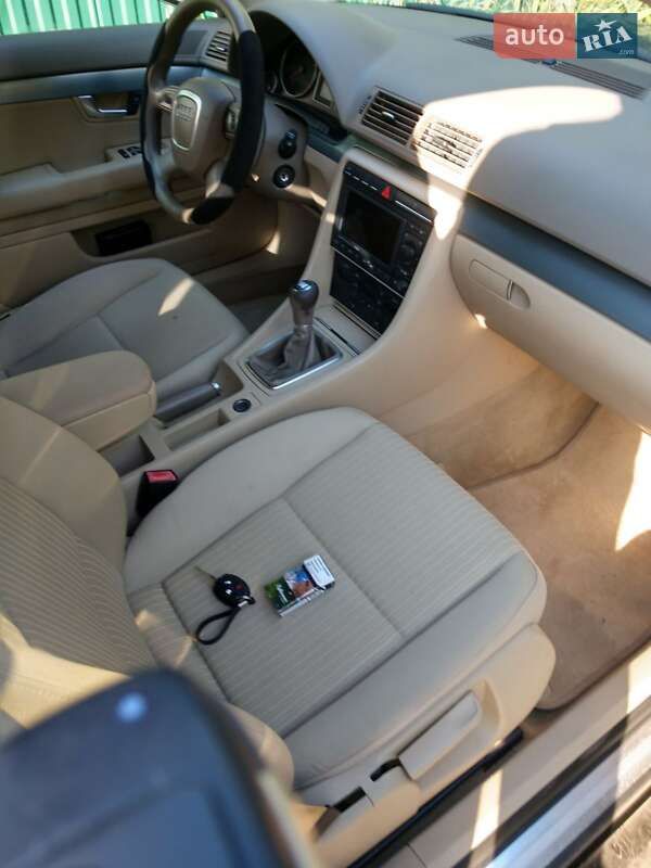 Седан Audi A4 2005 в Хмельницком