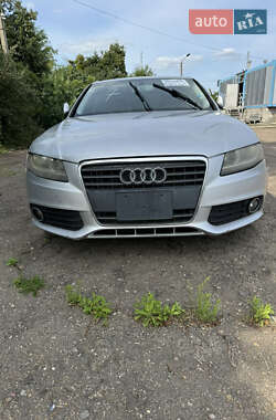Седан Audi A4 2011 в 