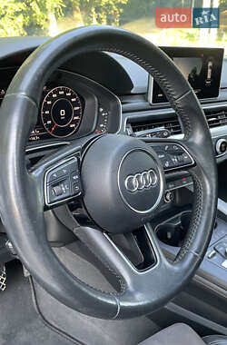 Универсал Audi A4 2017 в 