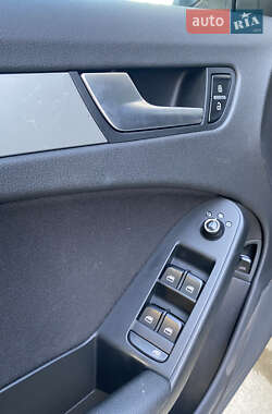 Седан Audi A4 2011 в 