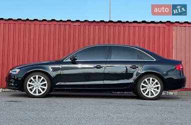 Седан Audi A4 2012 в 