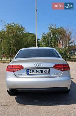 Седан Audi A4 2010 в Запорожье