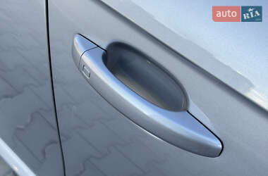 Седан Audi A4 2014 в 