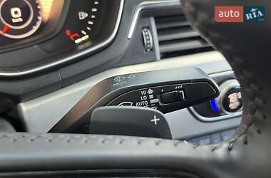 Седан Audi A4 2016 в 
