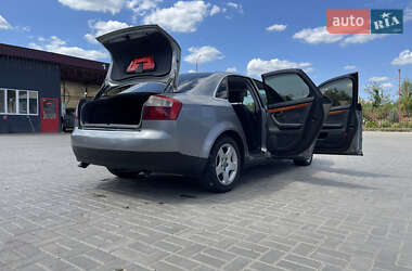 Седан Audi A4 2001 в 