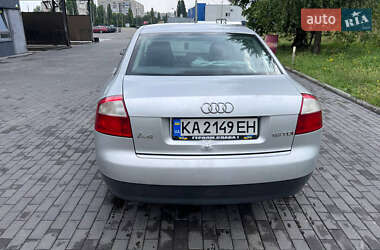 Седан Audi A4 2001 в 