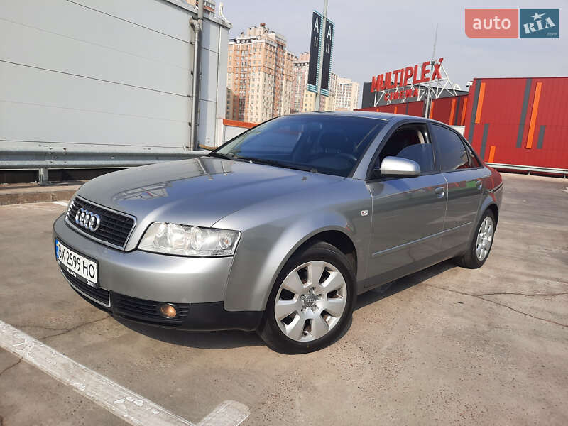 Седан Audi A4 2002 в Киеве