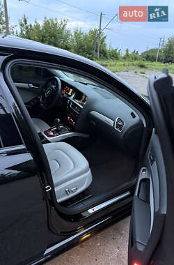 Седан Audi A4 2015 в 