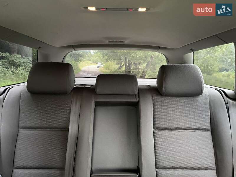 Универсал Audi A4 2004 в Сколе