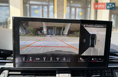 Седан Audi A4 2019 в 