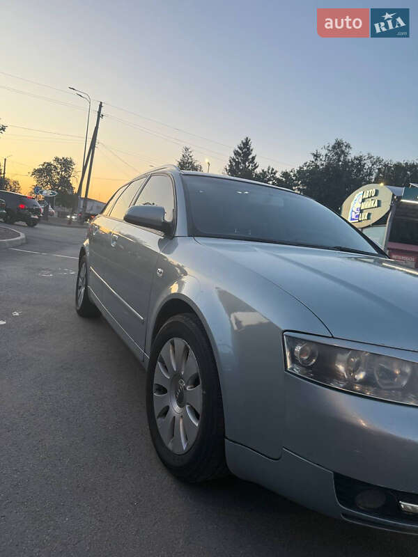Универсал Audi A4 2003 в 