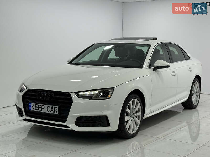 Седан Audi A4 2018 в Одессе
