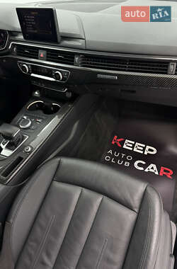 Седан Audi A4 2018 в 