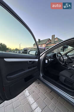 Седан Audi A4 2004 в 