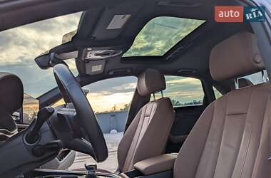 Седан Audi A4 2020 в 