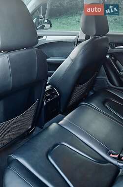 Седан Audi A4 2015 в 