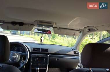 Универсал Audi A4 2004 в 