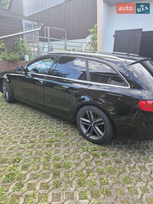 Универсал Audi A4 2013 в Ивано-Франковске