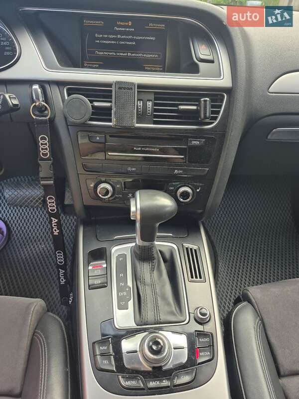 Универсал Audi A4 2013 в Ивано-Франковске