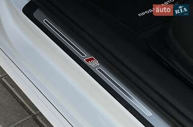 Седан Audi A4 2021 в 