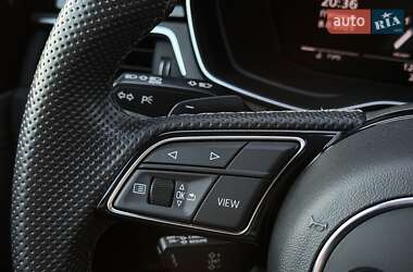 Седан Audi A4 2021 в 