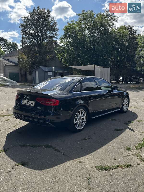 Седан Audi A4 2015 в Подольске