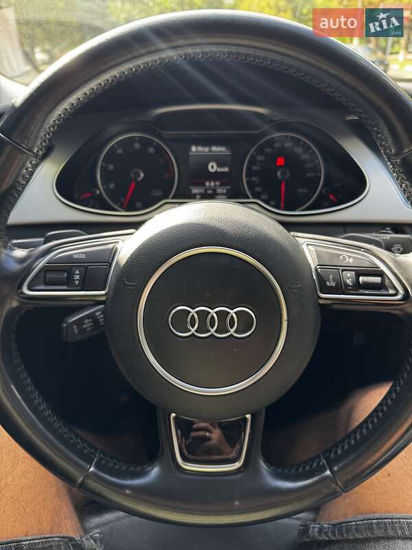 Седан Audi A4 2015 в Подольске