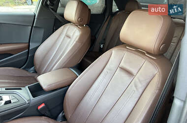 Седан Audi A4 2017 в 