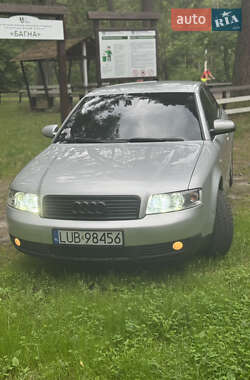 Седан Audi A4 2002 в Турійську