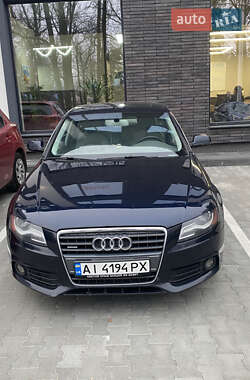 Седан Audi A4 2010 в Ирпене