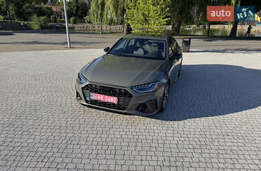 Седан Audi A4 2023 в Львове