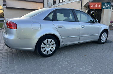 Седан Audi A4 2005 в 
