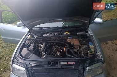 Универсал Audi A4 1998 в 