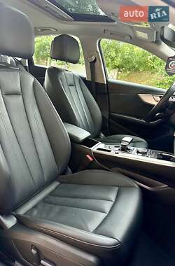 Седан Audi A4 2017 в 