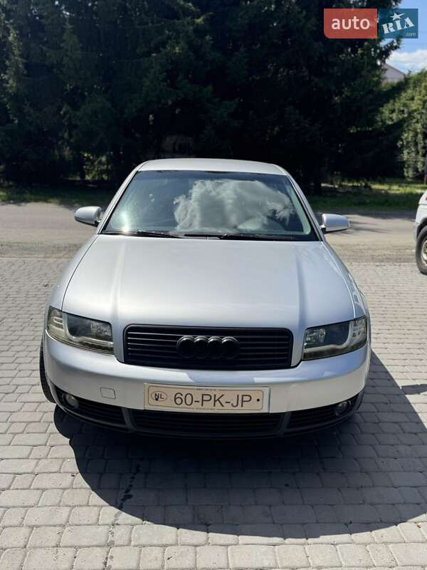 Седан Audi A4 2005 в Луцке