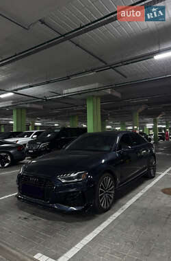 Audi A4 2017