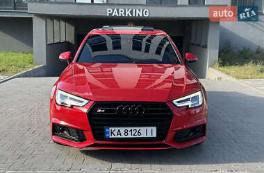 Седан Audi A4 2016 в Киеве