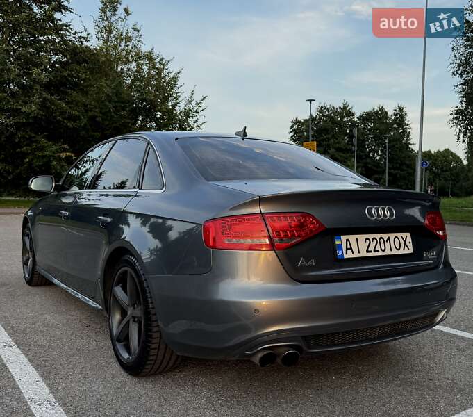 Седан Audi A4 2012 в Киеве