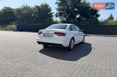 Седан Audi A4 2014 в 