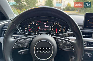 Седан Audi A4 2018 в 