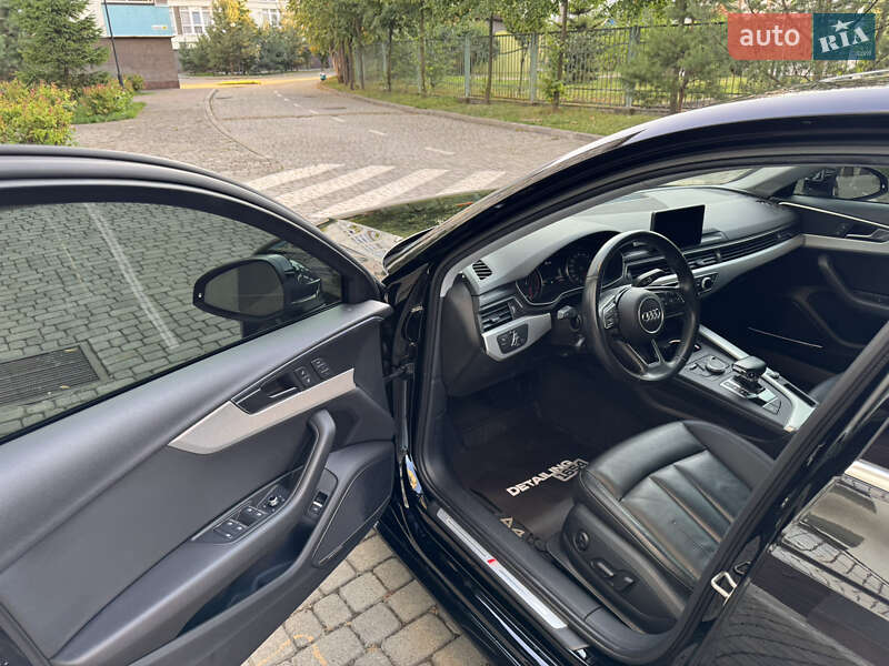 Седан Audi A4 2018 в Ивано-Франковске