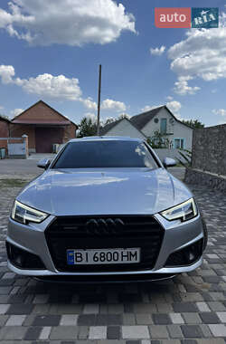 Седан Audi A4 2015 в 
