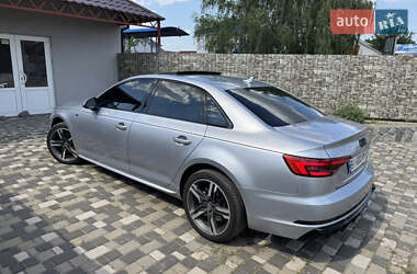 Седан Audi A4 2015 в 