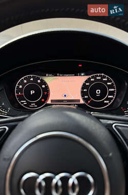 Седан Audi A4 2015 в 