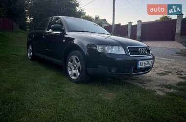 Седан Audi A4 2003 в 