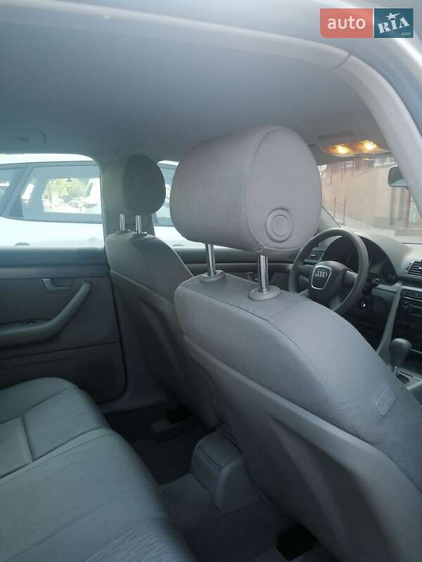 Седан Audi A4 2004 в Одессе