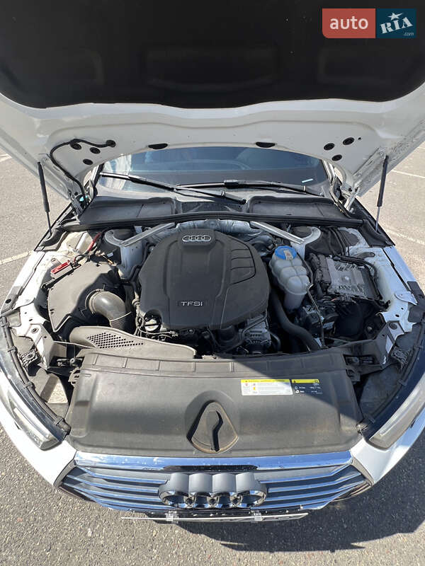 Седан Audi A4 2016 в Полтаве